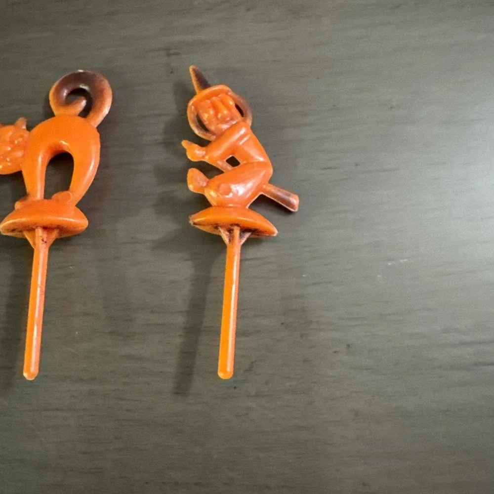 Vintage Halloween‎ Plastic Cake Toppers Cupcake Picks Lot Hong Kong